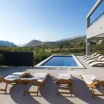Valley Villa Srinjine